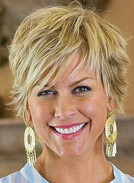 2016 short hairstyles for women over 40 2016-short-hairstyles-for-women-over-40-80_12