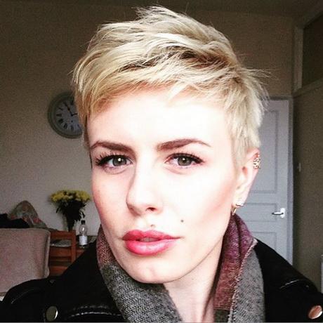 Very short haircuts for 2016