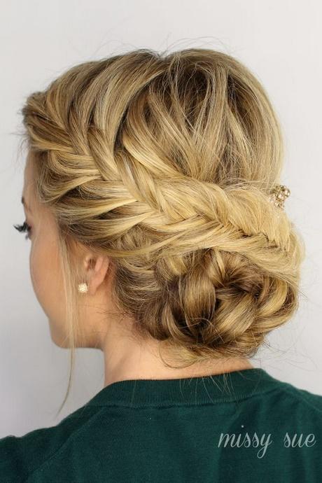 Beautiful updos for long hair beautiful-updos-for-long-hair-86_17