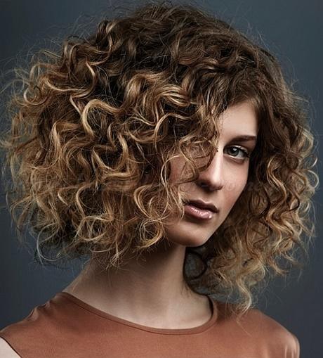 Curly hair shoulder length hairstyles curly-hair-shoulder-length-hairstyles-58_12
