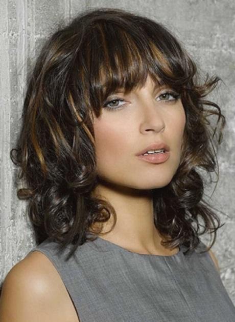 Curly hair shoulder length hairstyles curly-hair-shoulder-length-hairstyles-58_16