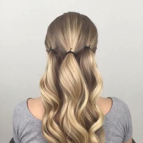 Easy hairdos for thick long hair easy-hairdos-for-thick-long-hair-58_4