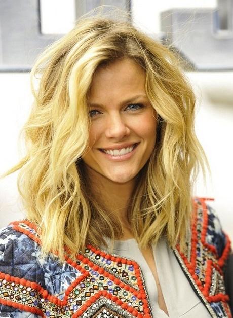 Hairstyles for medium lenght hair hairstyles-for-medium-lenght-hair-15_3
