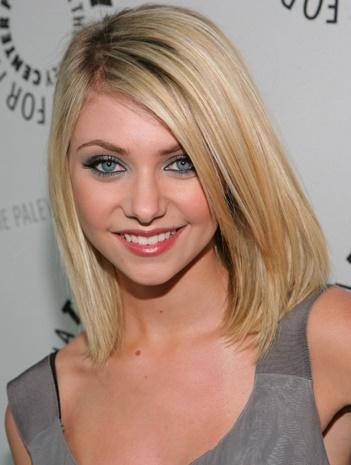 Medium length hairstyles for young women medium-length-hairstyles-for-young-women-71_14