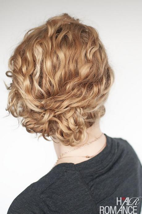 Quick and easy updos for thick hair quick-and-easy-updos-for-thick-hair-58_3
