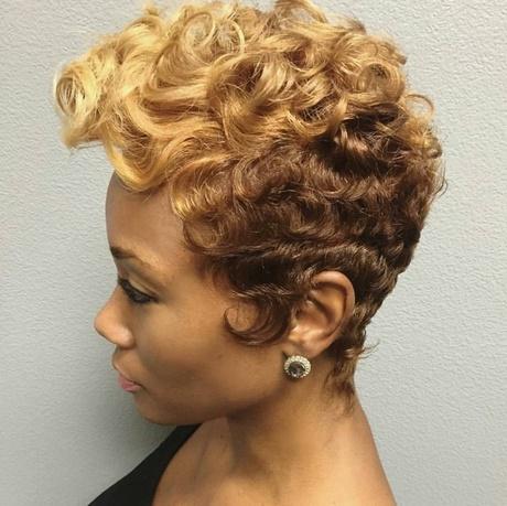 Short colored hairstyles for black women short-colored-hairstyles-for-black-women-97_17