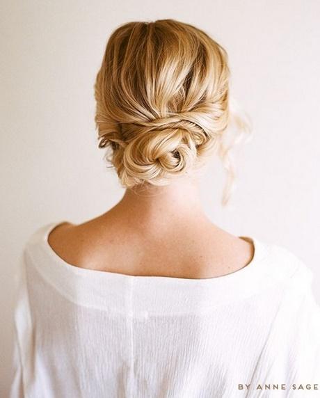 Simple updos for long hair simple-updos-for-long-hair-66_4