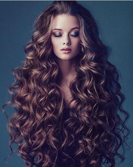 Amazing curly hairstyles