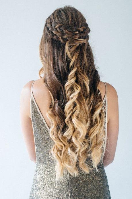 Beautiful bridesmaid hairstyles beautiful-bridesmaid-hairstyles-53_11