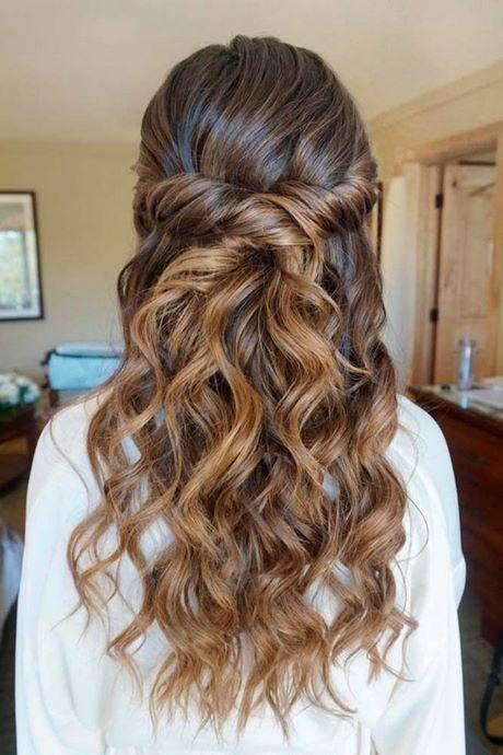 Beautiful bridesmaid hairstyles beautiful-bridesmaid-hairstyles-53_13