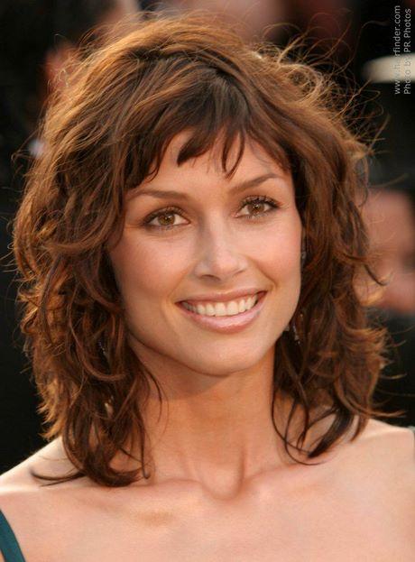 Best hairstyle for medium curly hair best-hairstyle-for-medium-curly-hair-58_13