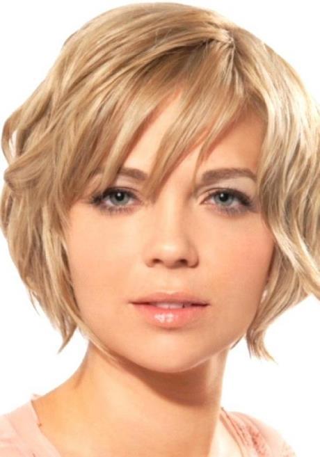 Best short hairstyles for fat faces best-short-hairstyles-for-fat-faces-80_16
