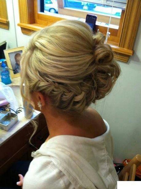 Bridesmaid hair up to the side bridesmaid-hair-up-to-the-side-53_18