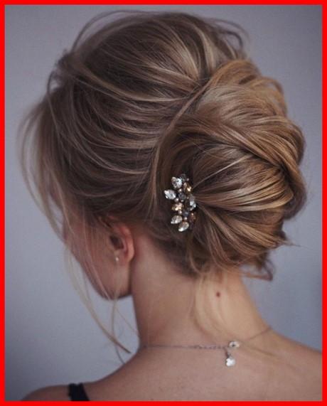 Bridesmaid hairdos for medium hair bridesmaid-hairdos-for-medium-hair-38_8