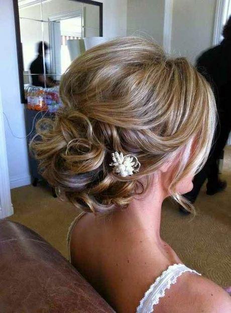 Bridesmaid updo hairstyles for medium hair bridesmaid-updo-hairstyles-for-medium-hair-60_14