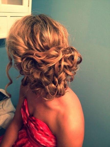 Curly hair updos for homecoming curly-hair-updos-for-homecoming-00_16