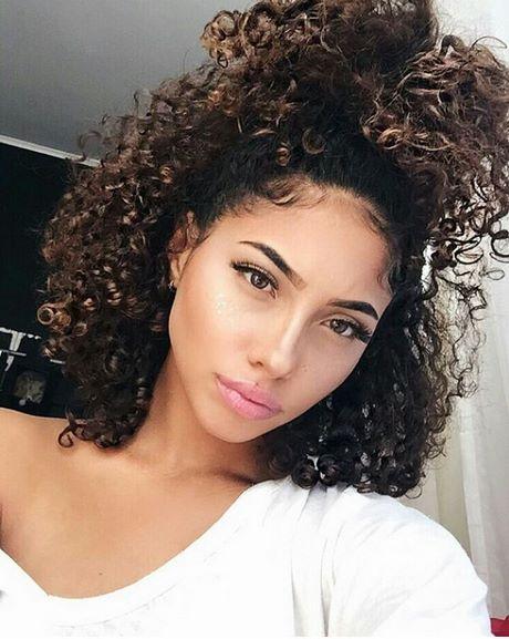 Cute styles for naturally curly hair cute-styles-for-naturally-curly-hair-07_7
