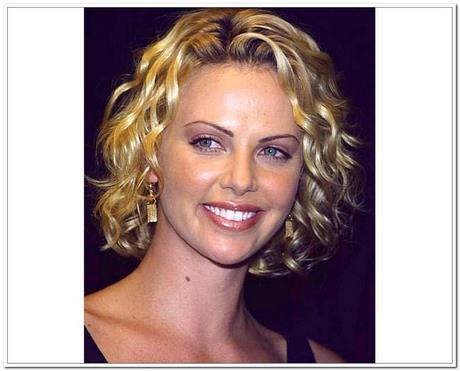 Haircut styles for curly frizzy hair haircut-styles-for-curly-frizzy-hair-75_11