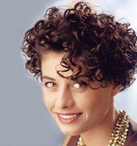 Haircut styles for curly frizzy hair haircut-styles-for-curly-frizzy-hair-75_20