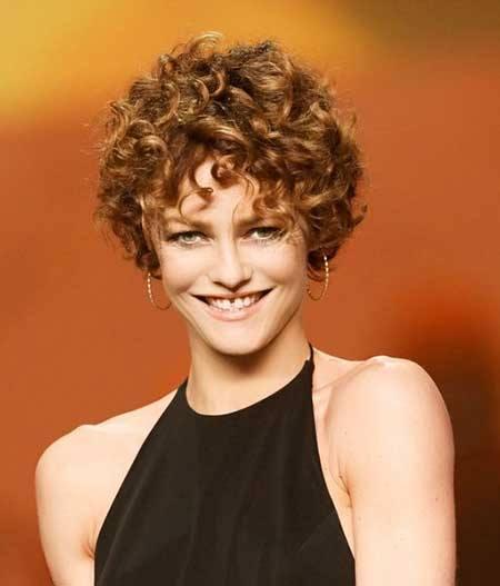 Haircuts for extremely curly hair haircuts-for-extremely-curly-hair-37_5