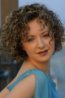 Haircuts for super curly hair haircuts-for-super-curly-hair-47_13