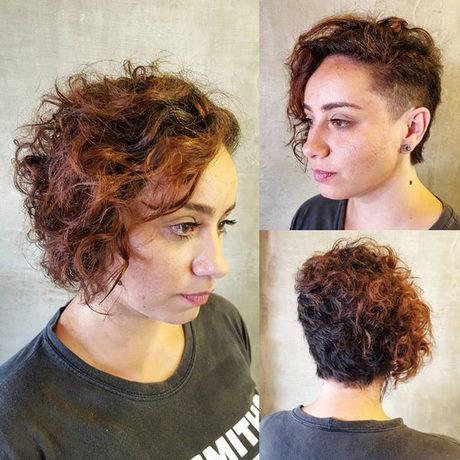 Hairstyle for small curly hair hairstyle-for-small-curly-hair-82_13