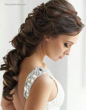 Hairstyles for a bride on her wedding day hairstyles-for-a-bride-on-her-wedding-day-39_14