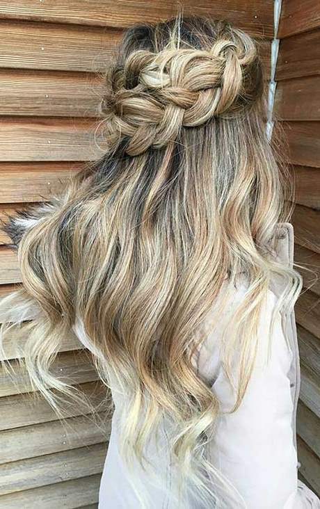Jr prom hairstyles jr-prom-hairstyles-63_16