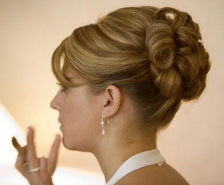 Latest bridesmaid hairstyles latest-bridesmaid-hairstyles-72_14