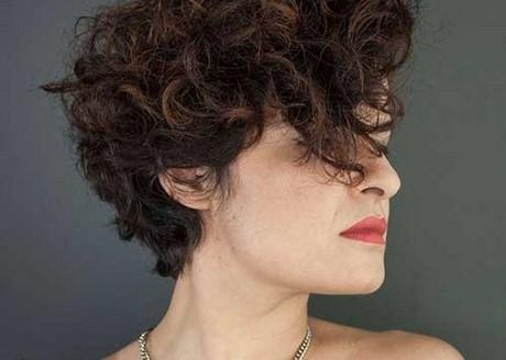 Latest short haircuts for curly hair