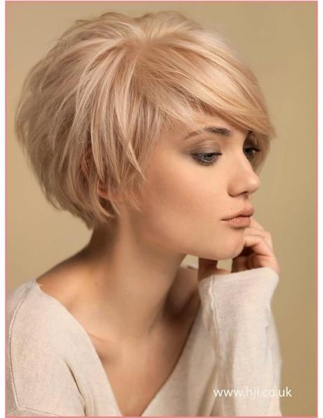 Latest short hairstyles for thin hair latest-short-hairstyles-for-thin-hair-49_10