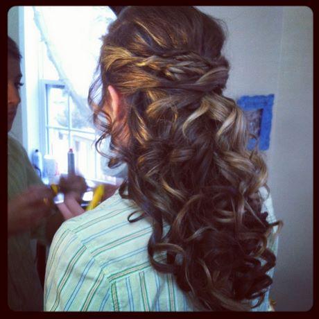 Long hairstyles for a ball long-hairstyles-for-a-ball-49_10