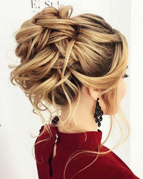 Mid hair updo