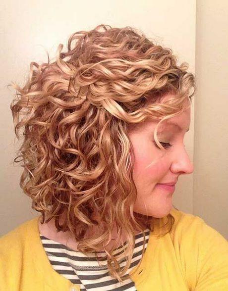 Popular haircuts for curly hair popular-haircuts-for-curly-hair-16_14
