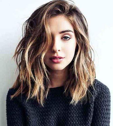 Popular haircuts for round faces popular-haircuts-for-round-faces-31_3