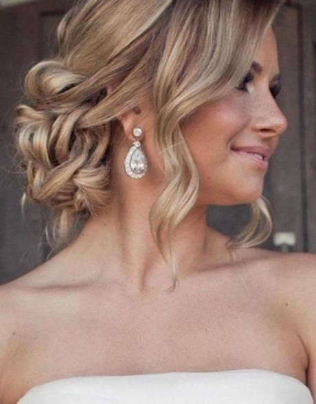 Prom hair 2018 updo prom-hair-2018-updo-85_3