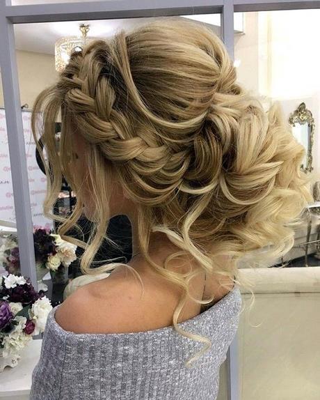 Prom hairstyle ideas for long hair prom-hairstyle-ideas-for-long-hair-39_11