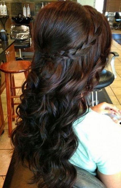 Prom hairstyles for long dark hair