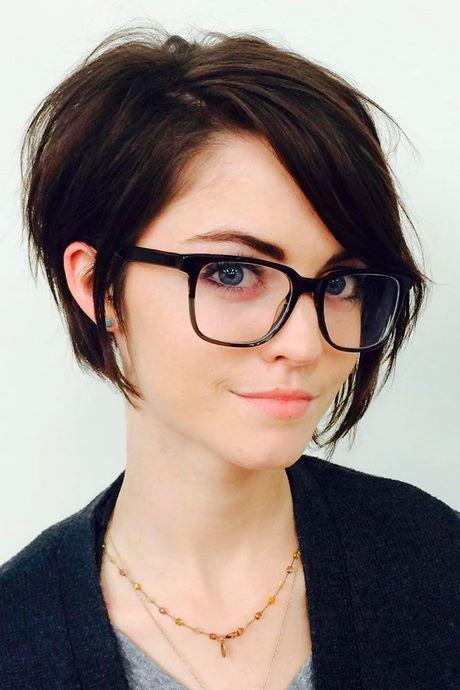 Really short hairstyles for round faces really-short-hairstyles-for-round-faces-51_17