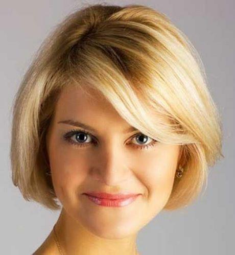 Round face haircut gallery round-face-haircut-gallery-31_10