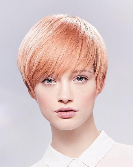 Short blonde haircuts for round faces short-blonde-haircuts-for-round-faces-77_9