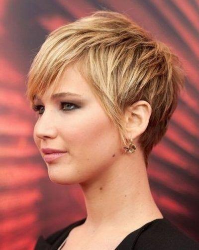 Short crop hairstyles for round faces short-crop-hairstyles-for-round-faces-01_3