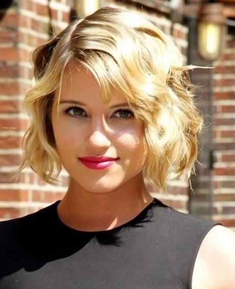 Short curly hair with bangs 2018 short-curly-hair-with-bangs-2018-46_16
