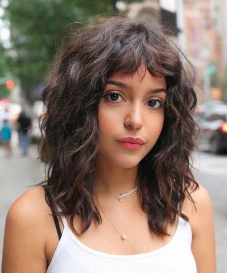 Short curly hair with bangs 2018 short-curly-hair-with-bangs-2018-46_3