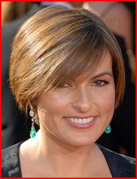 Short hairstyle 2018 for round face short-hairstyle-2018-for-round-face-60_19