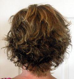 Short layered haircuts for naturally curly hair short-layered-haircuts-for-naturally-curly-hair-03_14