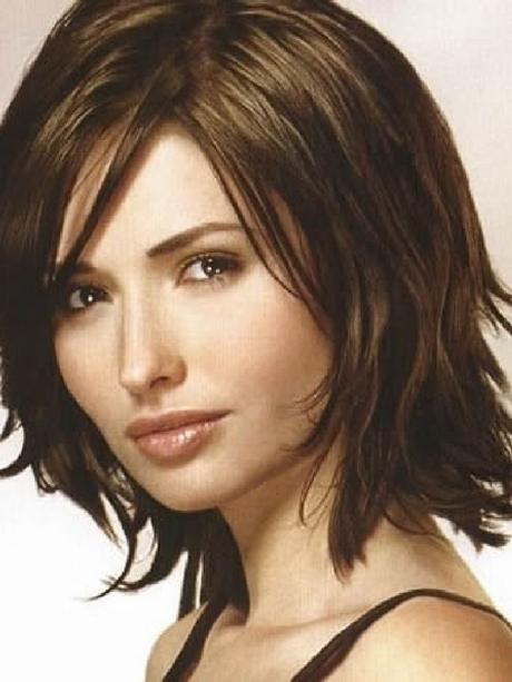 Short length hairstyles for round faces short-length-hairstyles-for-round-faces-15_18
