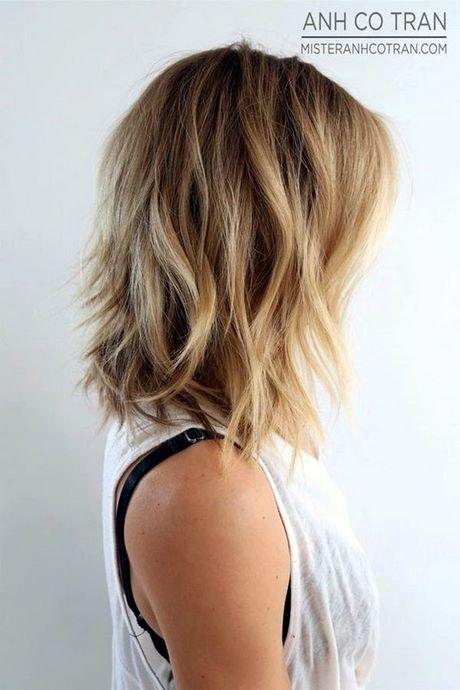 Ways to style shoulder length layered hair