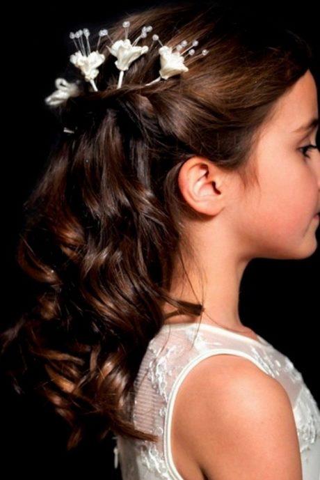 Wedding hairstyles for teenage bridesmaids