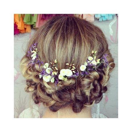 Wedding hairstyles for teenage bridesmaids wedding-hairstyles-for-teenage-bridesmaids-77_14